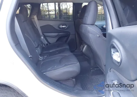 2016 Jeep Cherokee Latitude z USA, uszkodzony, nr VIN 1C4PJMCSXGW294319